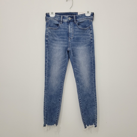 American Eagle Outfitters Denim - American Eagle Cozy Next Level Hi-Rise Jegging Jeans Women's 6 Short